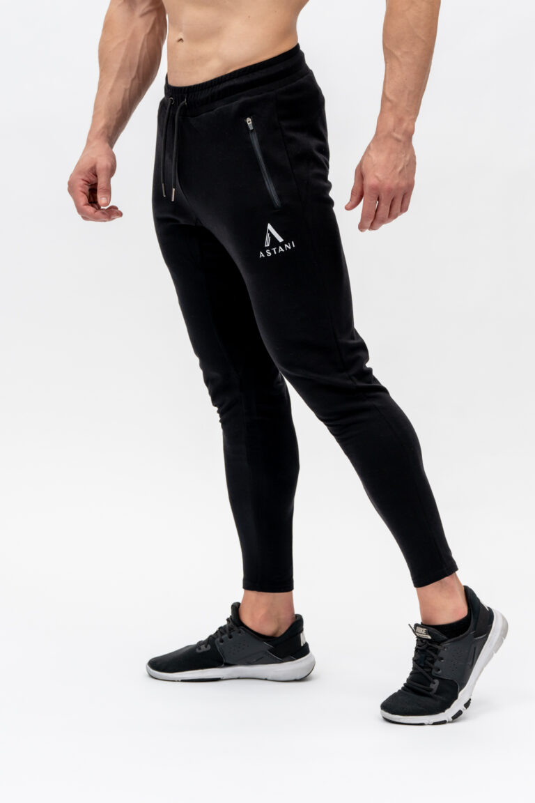 Men's VINCERE Joggers black — front view, athletic fit